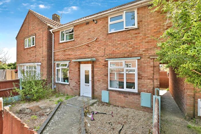 3 Bedroom Terraced House For Sale In Theobald Road, Norwich, NR1