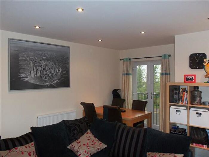 2 Bedroom Apartment To Rent In Bye Pass Road, Chilwell, NG9