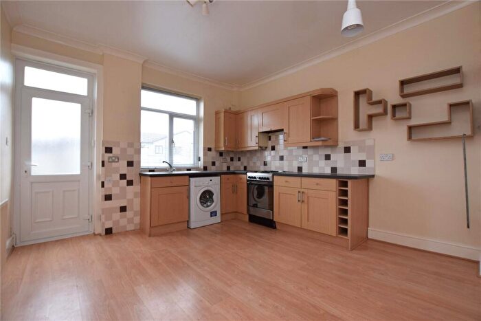 2 Bedroom House To Rent In Hillthorpe Road, Pudsey, Leeds, West Yorkshire, LS28
