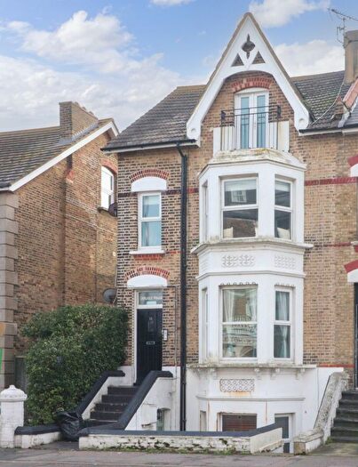 1 Bedroom Flat For Sale In Canterbury Road, Margate, Kent, CT9
