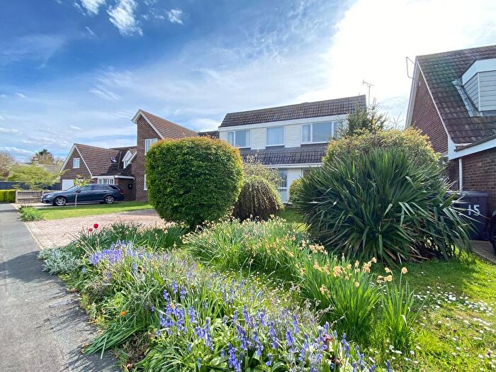 4 Bedroom Detached House For Sale In Mead View, Oakington, Cambridge, CB24