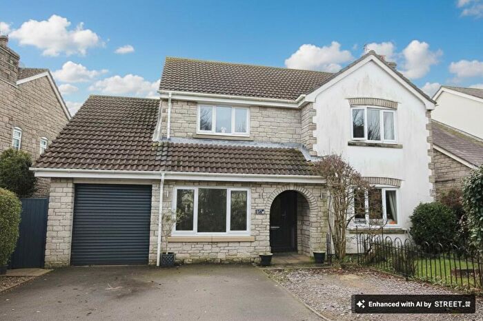 4 Bedroom Detached House For Sale In Heol Pentre'r Felin, Llantwit Major, CF61
