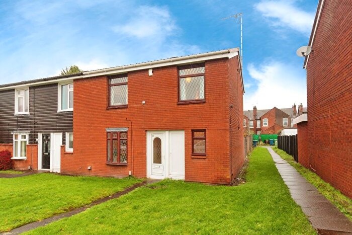 3 Bedroom End Terrace House For Sale In Edison Road, Stafford, Staffordshire, ST16