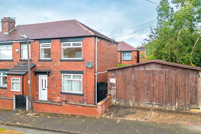3 Bedroom Terraced House For Sale In Lindsay Street, Horwich, Bolton, BL6