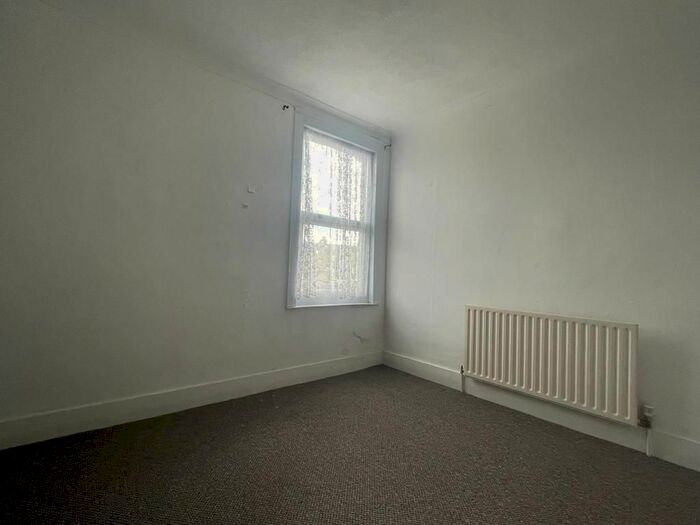 2 Bedroom Terraced House To Rent In Richmond Street, Sherness, ME12