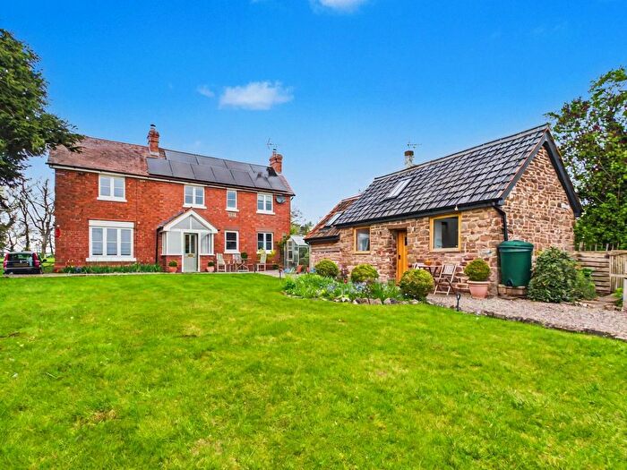 4 Bedroom Cottage For Sale In Brockhampton, Hereford, HR1