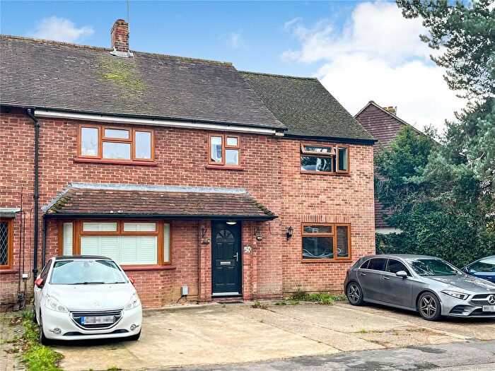 Property To Rent In Yew Tree Drive, Guildford, Surrey, GU1