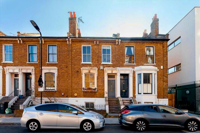 1 Bedroom Flat To Rent In Paragon Road, Hackney, London, E9