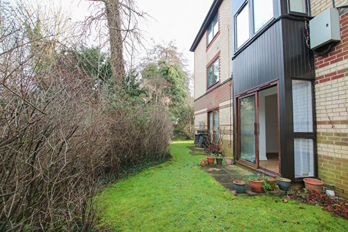 1 Bedroom Flat To Rent In Finchampstead Road, Wokingham, RG40
