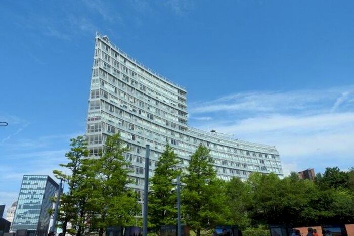 2 Bedroom Flat To Rent In Strand Street, Liverpool, L1