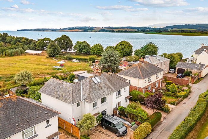 4 Bedroom Semi-Detached House For Sale In Tresillian Cottages, Topsham, EX3