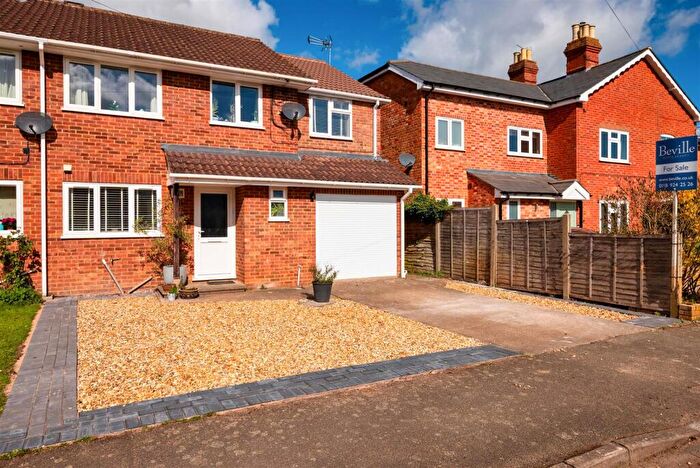 4 Bedroom Semi Detached House For Sale In Orchard Avenue, Sonning Common, RG4