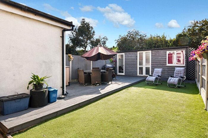 3 Bedroom Semi-Detached House For Sale In Ness Road, Shoeburyness, Essex, SS3