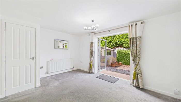 2 Bedroom End Of Terrace House For Sale In Bradfield Way, Dudley, DY1