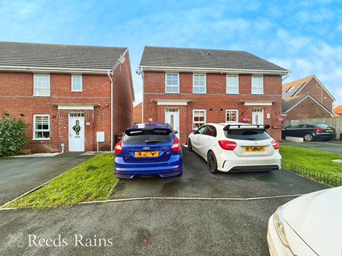 3 Bedroom Semi-Detached House For Sale In Horseshoe Drive, Buckshaw Village, Chorley, Lancashire, PR7