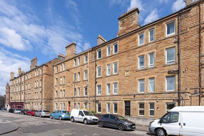 1 Bedroom Flat To Rent In Stewart Terrace, Gorgie, Edinburgh, EH11