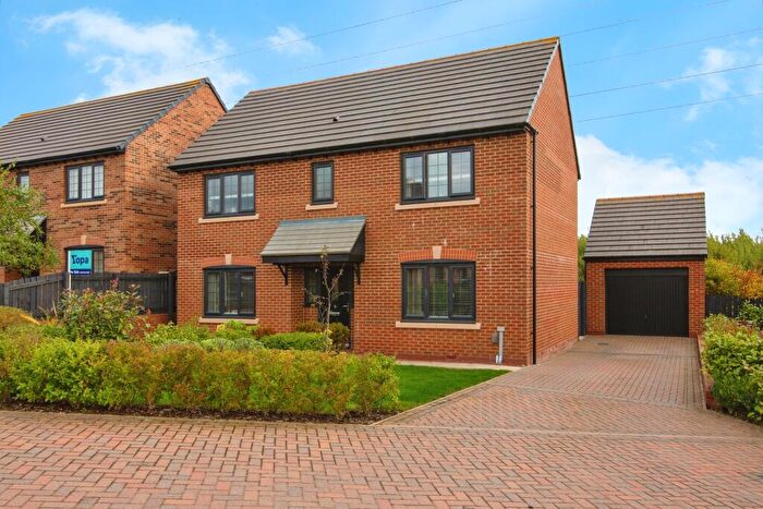 4 Bedroom Detached House For Sale In Holsworthy Crescent, Cramlington, NE23