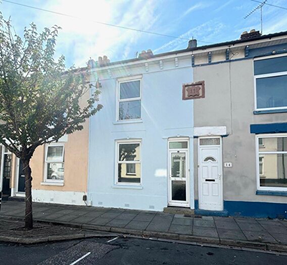 2 Bedroom House To Rent In Owen Street, Southsea, PO4