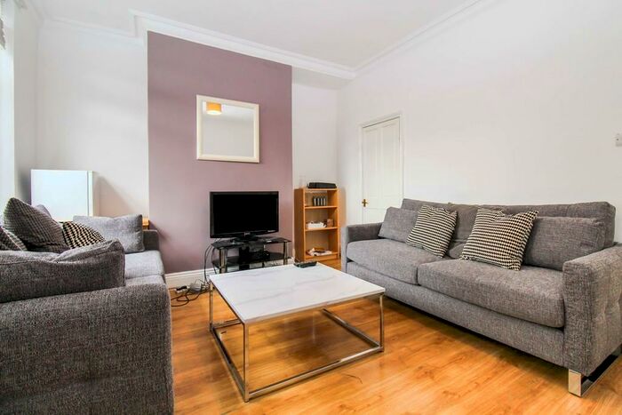 5 Bedroom Terraced House To Rent In Bentley Lane, Meanwood, LS6