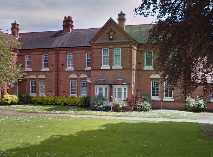 1 Bedroom Flat To Rent In Honeysuckle Court, The Gardens, Erdington, Birmingham, B23