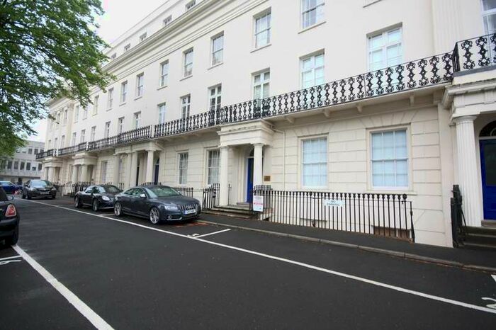 2 Bedroom Apartment To Rent In Warwick Street, Leamington Spa, CV32