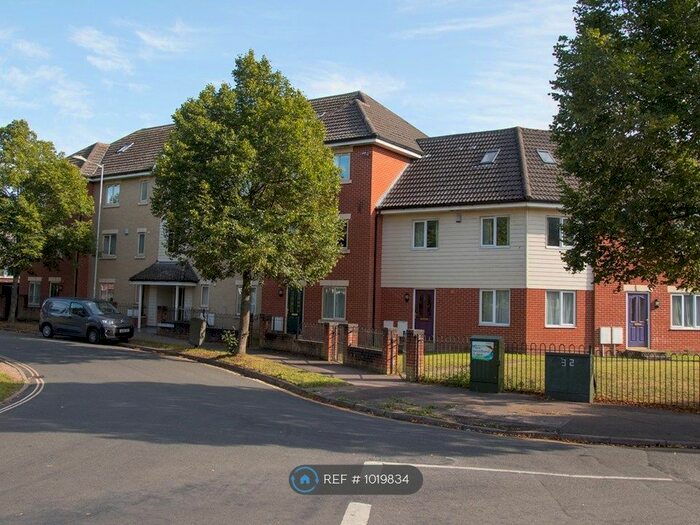 1 Bedroom Maisonette To Rent In Rochester Court, Norwich, NR5