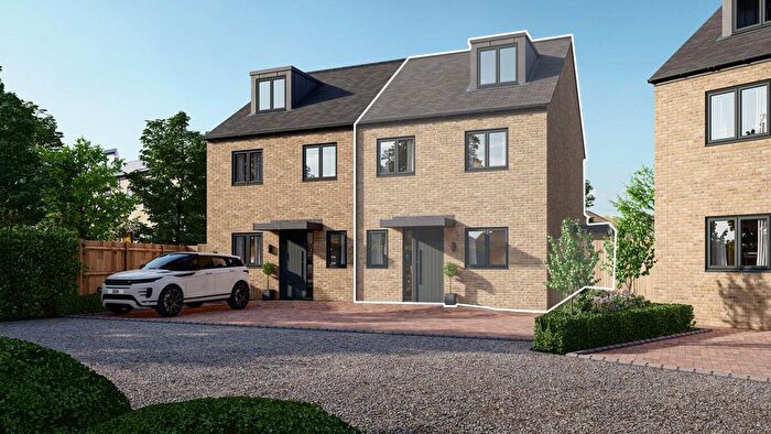 4 Bedroom Semi-Detached House For Sale In Blossom Way, Carshalton, SM5