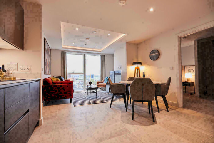 2 Bedroom Apartment To Rent In Angel Gardens, Manchester, M4