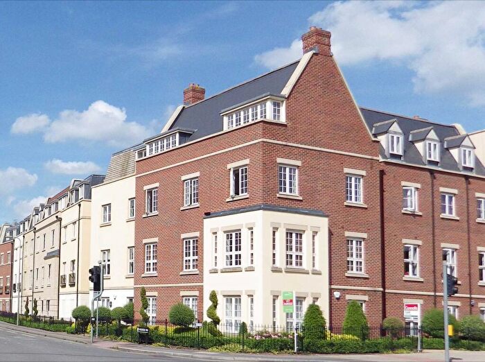 2 Bedroom Apartment To Rent In Welch Way, Witney, Oxfordshire, OX28