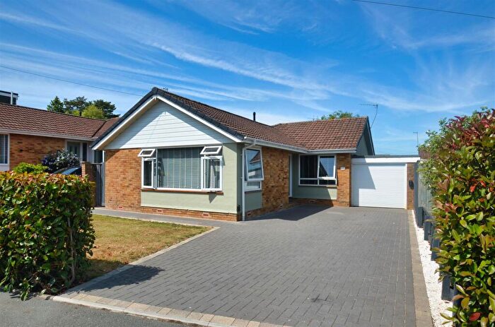 3 Bedroom Detached Bungalow For Sale In Binstead Village Outskirts, PO33