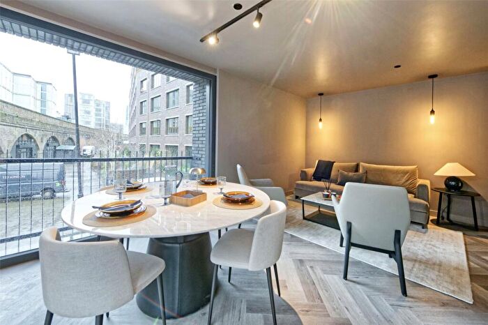 2 Bedroom Apartment For Sale In Cremer Street, London, E2