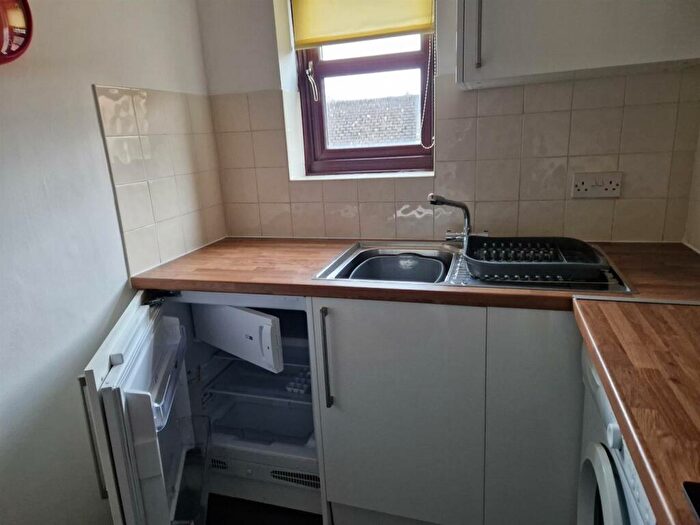 1 Bedroom Flat To Rent In Craven Court, Craven Lane, Southam, CV47