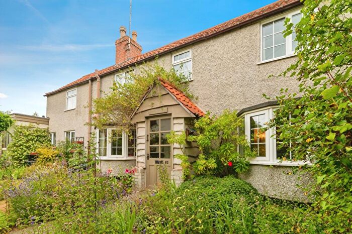 3 Bedroom Detached House For Sale In Kneeton Road, East Bridgford, Nottingham, Nottinghamshire, NG13