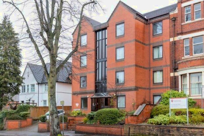 2 Bedroom Flat To Rent In University Road, Leicester, LE1