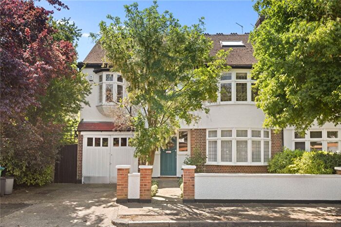 6 Bedroom Semi-Detached House For Sale In Berkeley Road, Barnes, London, SW13