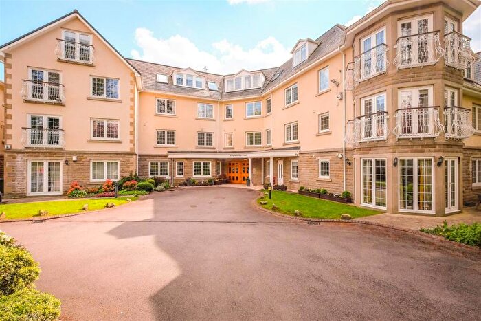 2 Bedroom Apartment For Sale In Parsonage Lane, Brighouse, HD6
