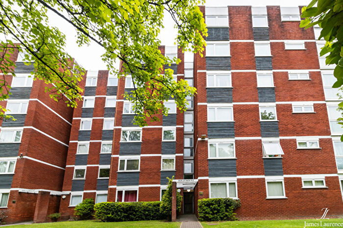 2 Bedroom Apartment For Sale In Holly Mount, Hagley Road, Edgbaston, B16