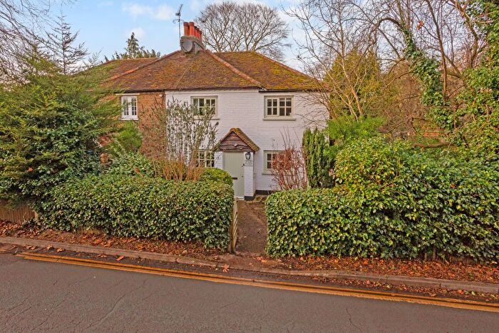 4 Bedroom Semi-Detached House For Sale In Old Mill Lane, Maidenhead, SL6