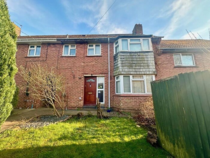 4 Bedroom Terraced House For Sale In Bucknills Lane, Crick, Northampton, NN6