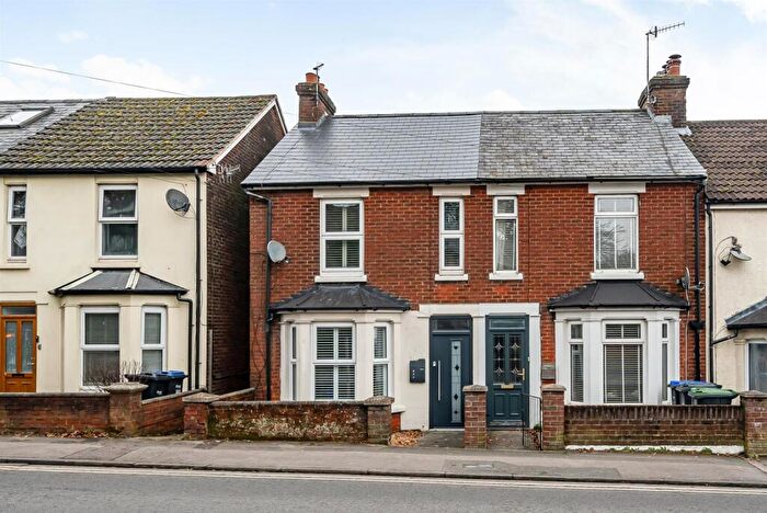 2 Bedroom End Of Terrace House To Rent In Devizes Road, Salisbury, SP2