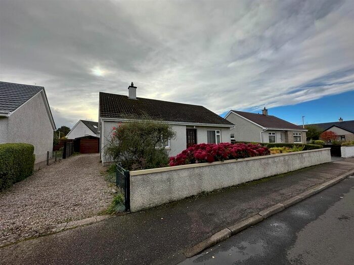 3 Bedroom Detached Bungalow For Sale In Pinewood Road, Mosstodloch, Fochabers, IV32