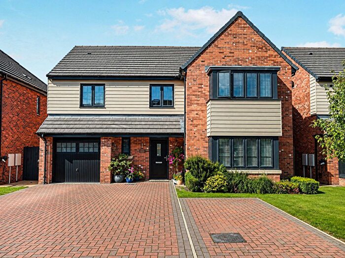 4 Bedroom Detached House For Sale In Bevan Court, Morpeth, NE61