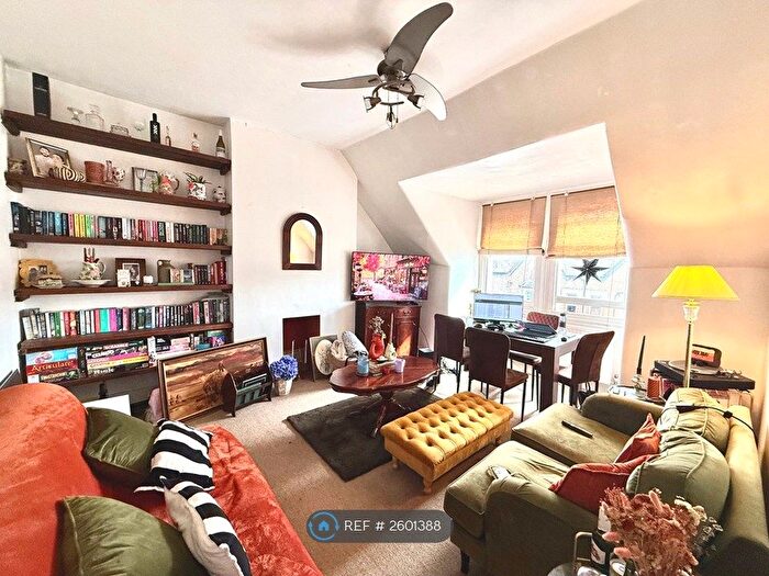 1 Bedroom Flat To Rent In Park Avenue, London, N22