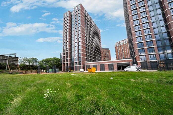 1 Bedroom Apartment To Rent In Uncle Leeds, Whitehall Leeds, LS12