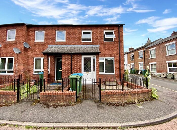 1 Bedroom House To Rent In Davies Close, Aylesbury, HP20