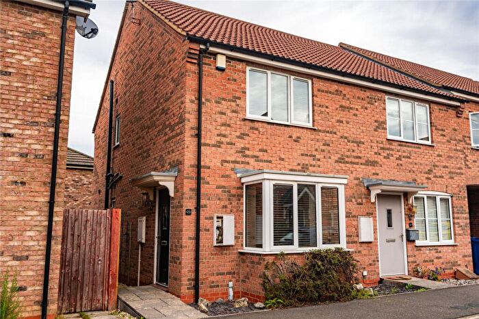 2 Bedroom End Of Terrace House For Sale In Harrow Lane, Scartho Top, Grimsby, Lincolnshire, DN33