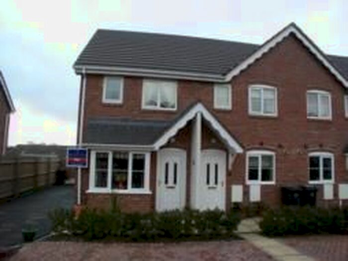 2 Bedroom Semi-Detached House To Rent In Warren Hill, Newhall, Swadlincote, DE11
