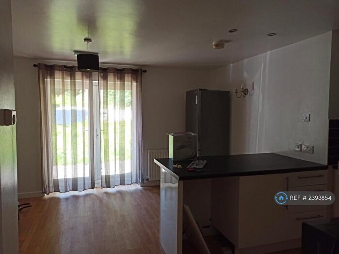 1 Bedroom Flat To Rent In Saent House, Sutton Coldfield, B72