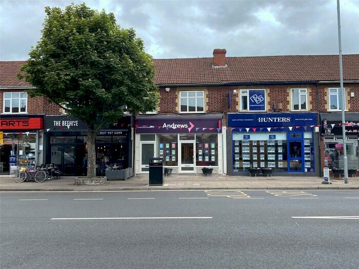 2 Bedroom Apartment To Rent In Badminton Road, Downend, Bristol, Gloucestershire, BS16