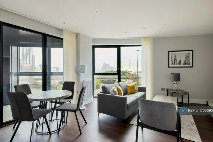 2 Bedroom Flat To Rent In Handlebury House, London, E14